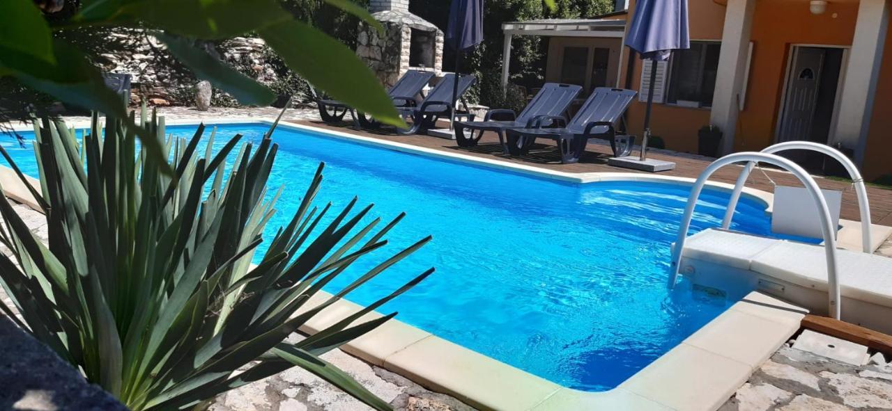 Lana Apartman Apartment Medulin Bagian luar foto